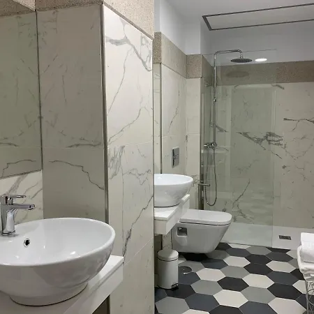 Santa Apartment Avila